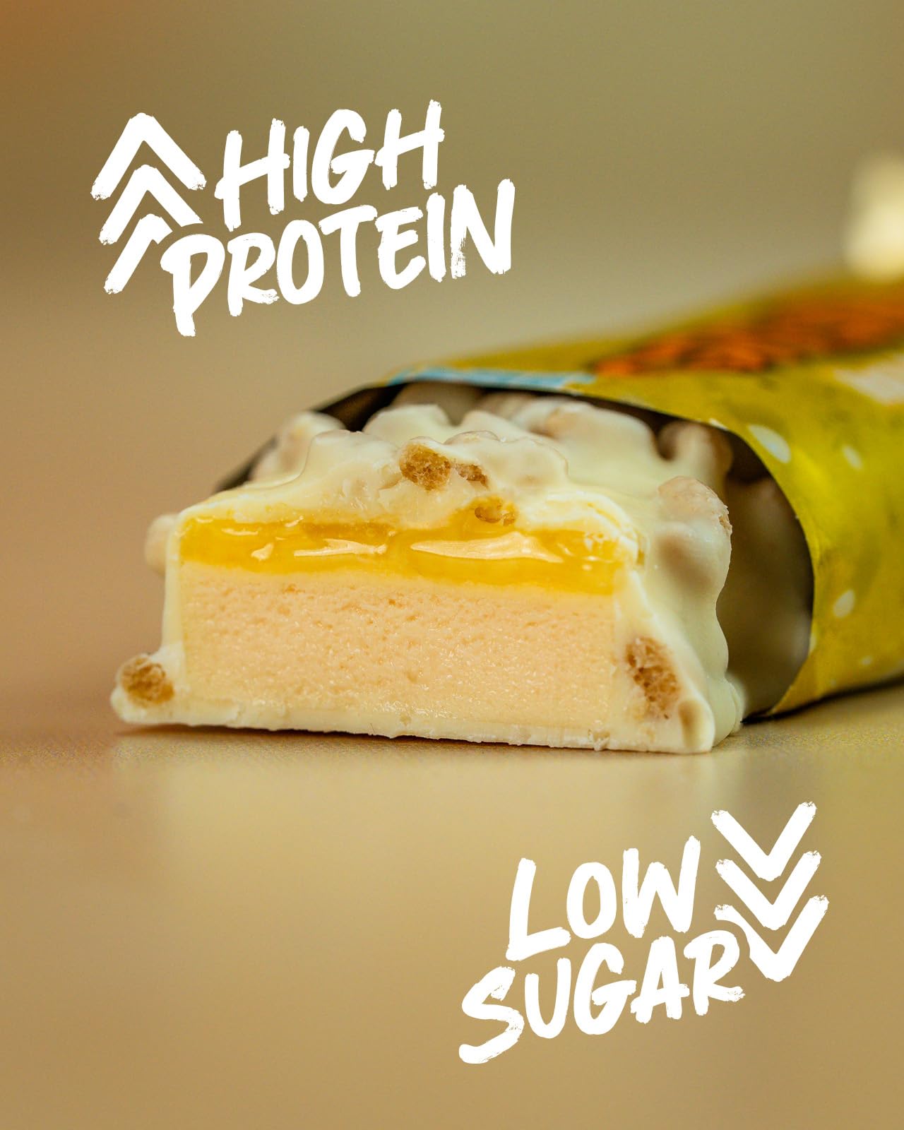 Grenade OREO White High Protein, Low Sugar Bars, 12 x 60 g – 21 g Protein per Snack Bar with Crunchy OREO Pieces & White Chocolate Coating