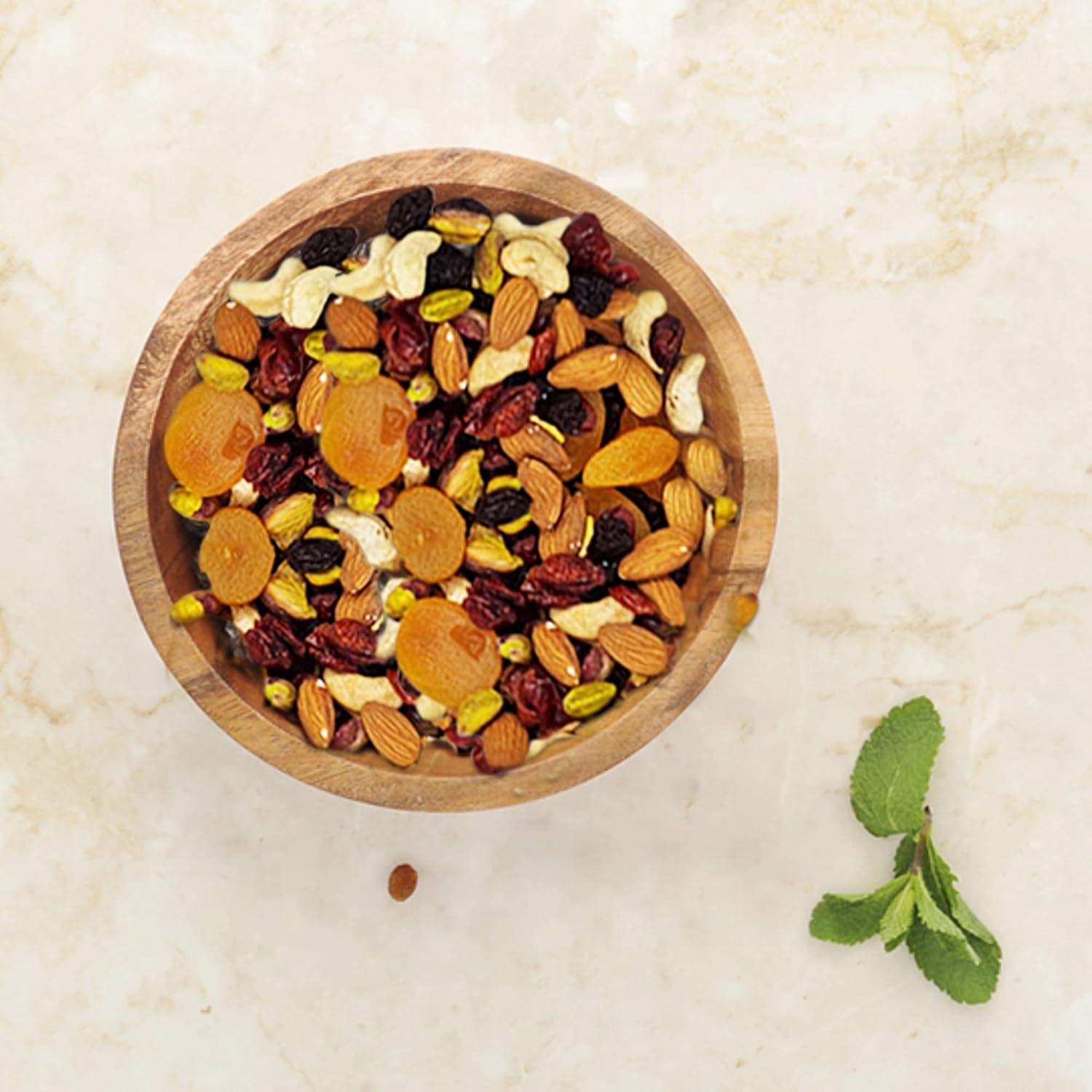 Zeina Succulent Dried Fruit and Nut Mix (1Kg) - Premium Quality Healthy Snacks with Jumbo Flame Raisins, Apricots, Cranberries, Almonds, Cashews and Pistachios, Suitable for Healthy Vegan Diets