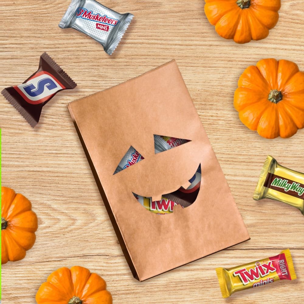 SNICKERS, TWIX & MILKY WAY Minis Assorted Chocolate Candy Variety Pack, Candy Bag, 150 Ct Bulk Bag