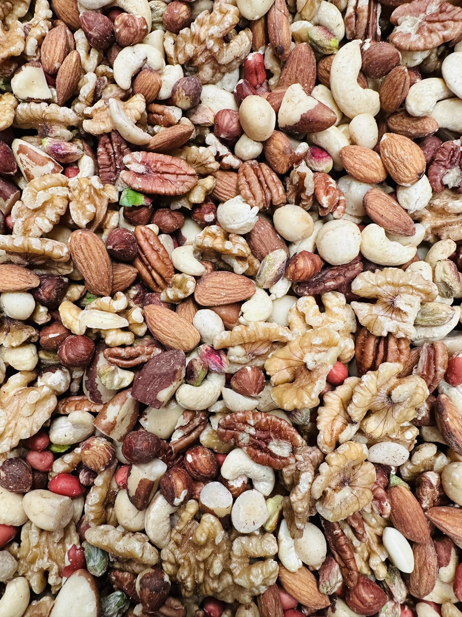 Mixed Nuts 1kg – LUXURY Deluxe 9 Premium Nut Mix of Macadamia Pistachios Pecans Hazels Cashews Almonds Walnuts Brazils Peanuts – Assorted Selection Raw Whole Natural Unsalted Healthy Snacks Bulk Gift